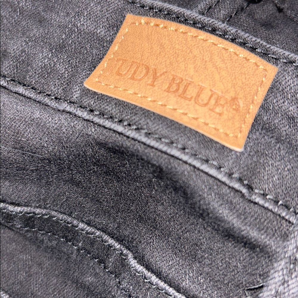 Judy Blue Jeans Women's Size 5 / 27 Mid Rise Ankle Skinny Jeans Style # JB8883